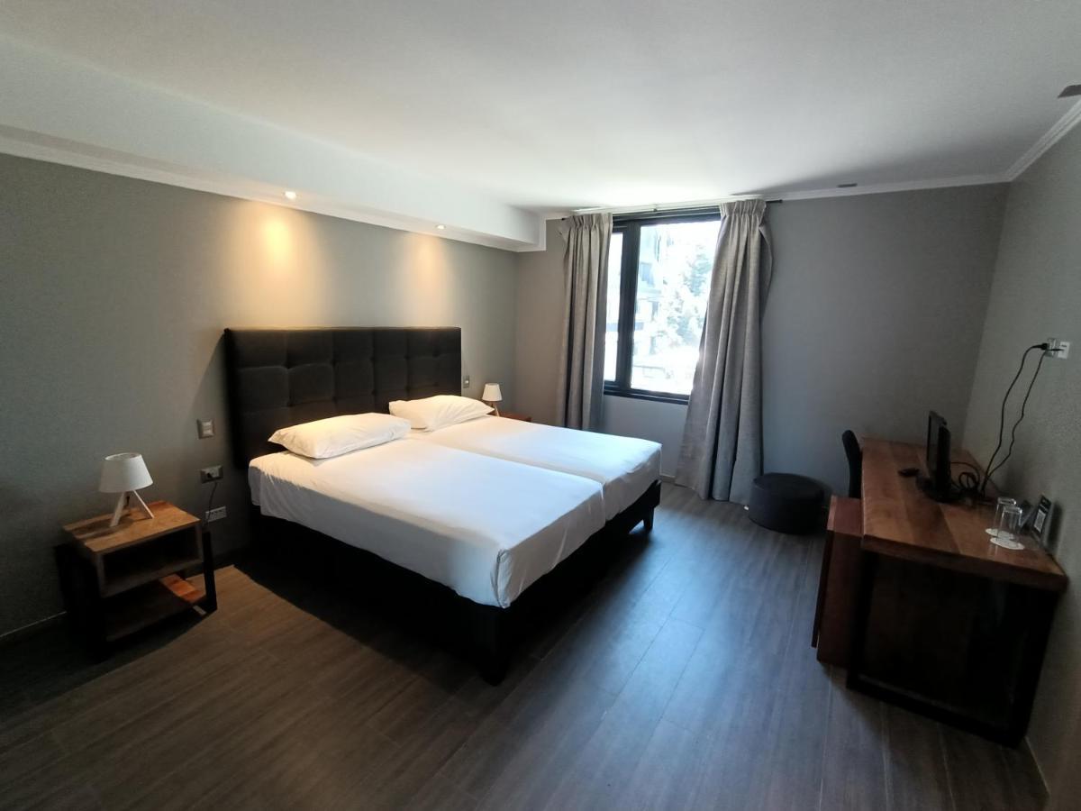 Hotel Enjoy Pucon Exterior photo A room at the hotel