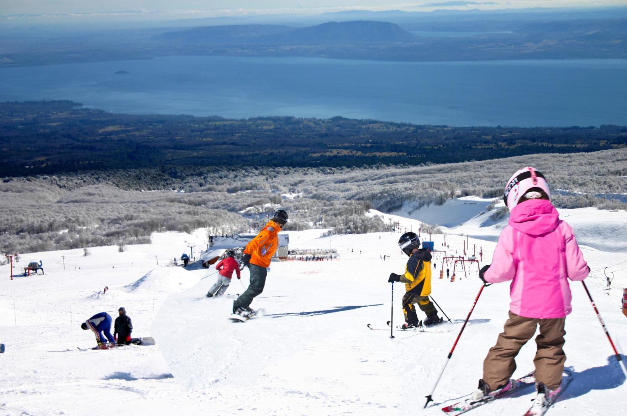 Hotel Enjoy Pucon Exterior photo Skiing at Mount Washington